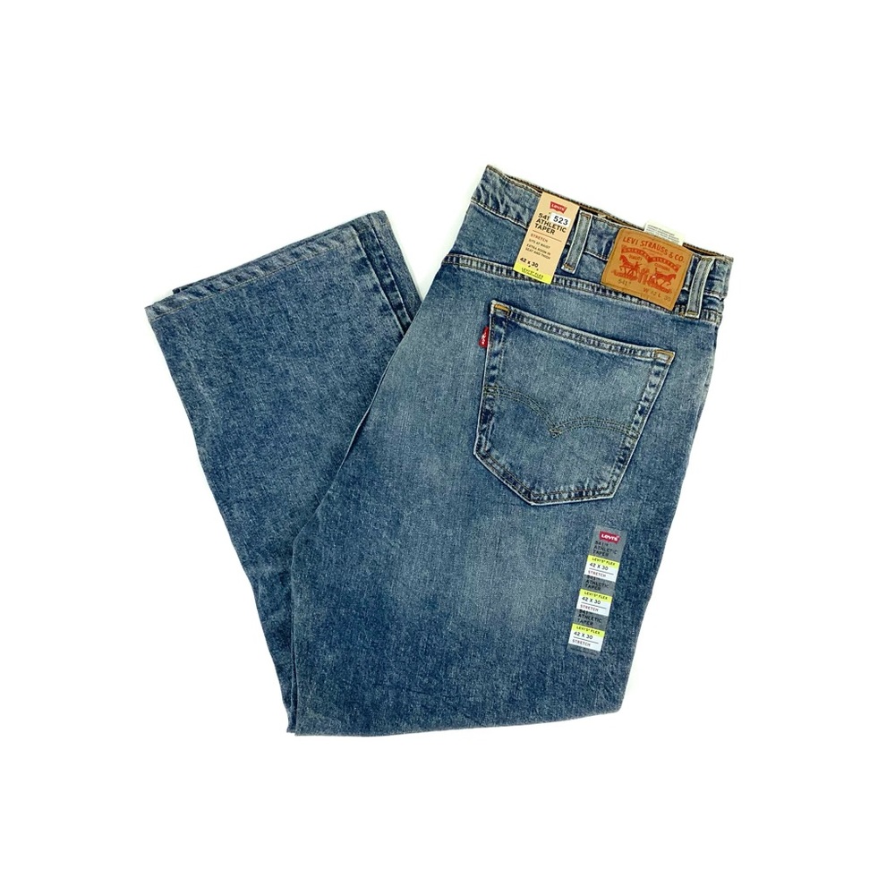NWT MEN’S LEVI’S 541 ATHLETIC TAPER